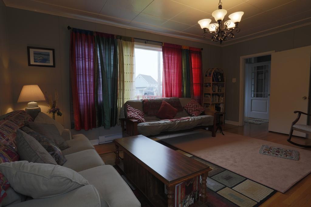 Meems Elliston B&B Zewnętrze zdjęcie